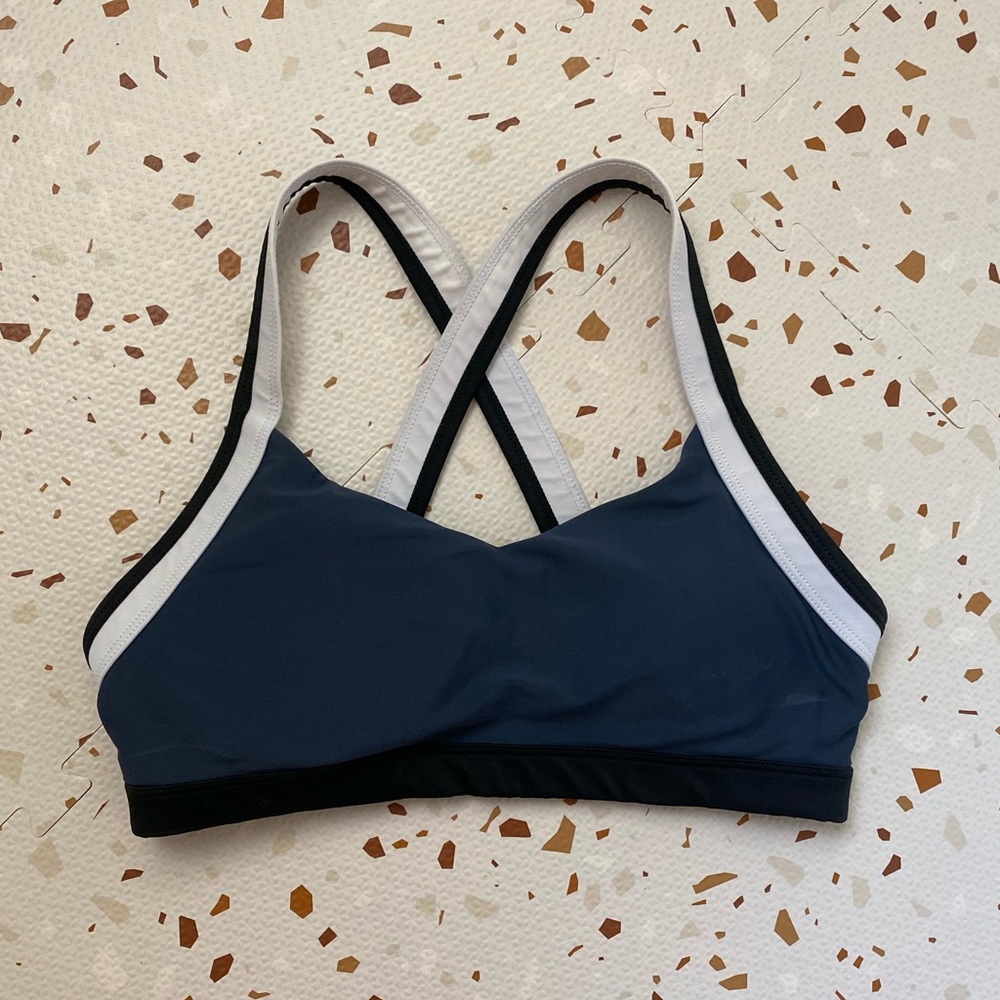 Lorna Jane Navy Blue Sports Bra Size S - great condition